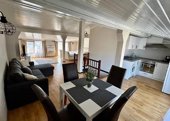 Fenix Studio Apartment Varna Center